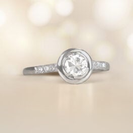 Estate 0.50 carat Round Brilliant Cut Diamond Engagement Worcester Ring 14712