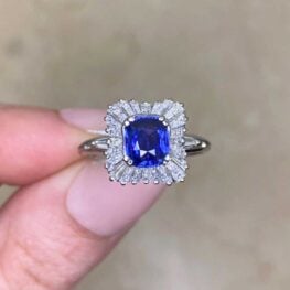 vintage varena engagement ring featuring a sapphire and diamonds 15193
