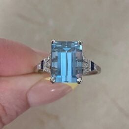 5.60 Carat Aquamarine Ring Holt Ring Zoomed In Top View Ring
