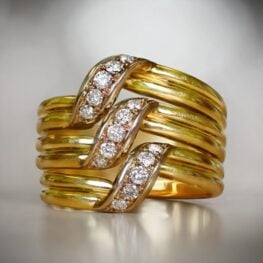 Vintage Cartier Gold Triple Diamond Ring Artistic