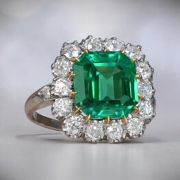 4.55ct Colombian Emerald-cut Emerald and Diamond Ring Artistic Picture 13352