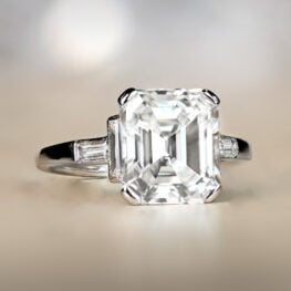 GIA certified 4.50-carat emerald cut diamond ring artistic picture RJ2553