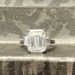 rare and impressive Tiffany engagement ring Artistic Picture SB2552